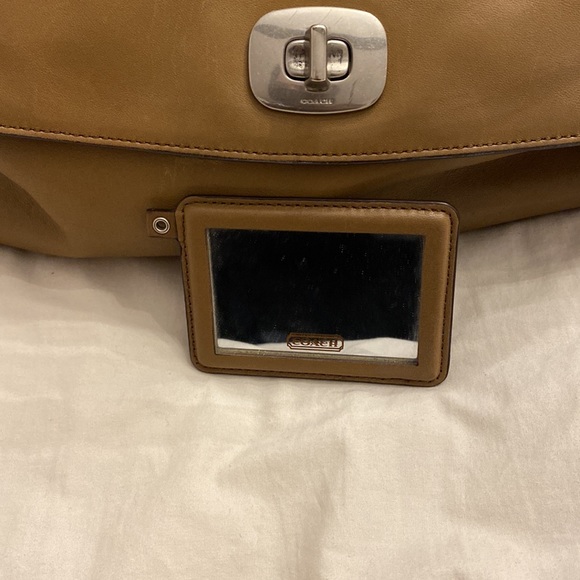 Coach tan bag - Picture 6 of 14